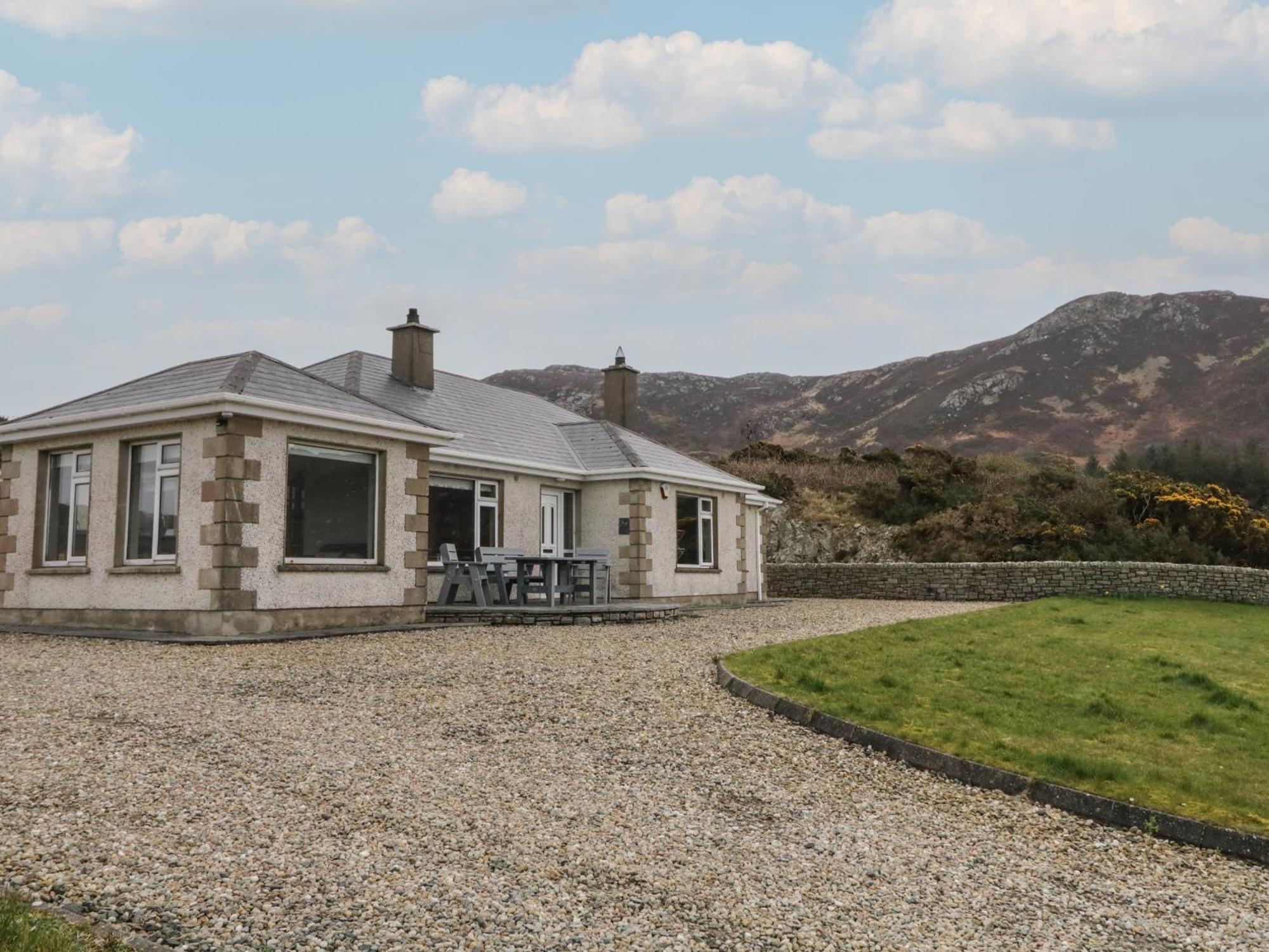 Ranny Roe Vila Fanad Exterior foto